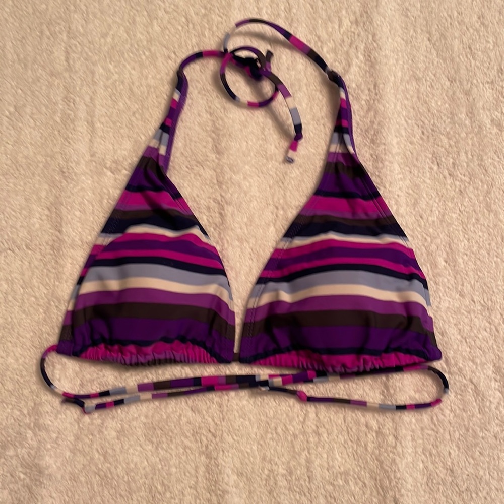 Old Navy swim top - size M